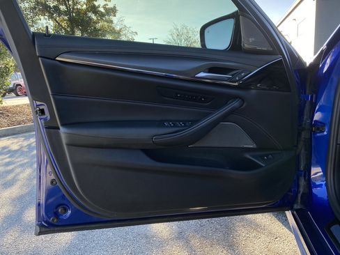 Used 2021 BMW M5 w/ Executive Package image 67