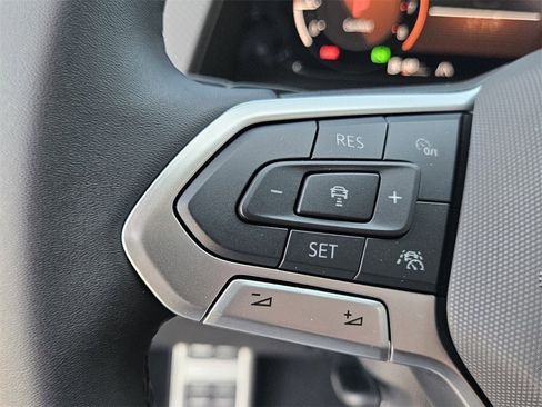 New 2026 Volkswagen Atlas Peak Edition image 39