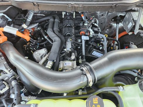 New 2026 Ford F150 Lariat w/ Equipment Group 501A Mid AWD/4WD image 26