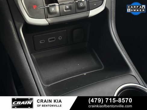 Used 2024 GMC Terrain SLE w/ Driver Convenience Package image 19