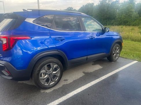 Used 2024 Kia Seltos S AWD/4WD image 13