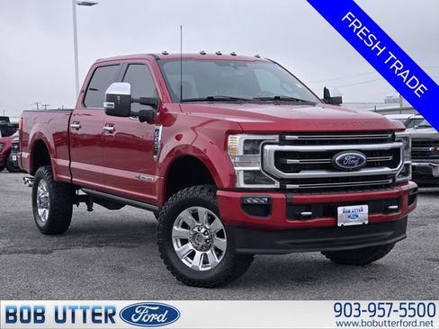 Certified 2022 Ford F250 Platinum w/ FX4 Off-Road Package AWD/4WD image 1