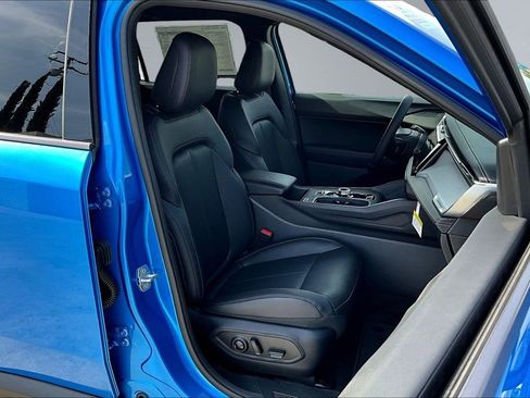 New 2026 Jeep Cherokee Limited image 16