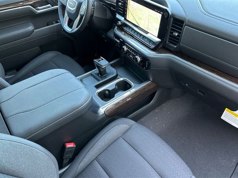 New 2025 GMC Sierra 1500 Elevation w/ Preferred Package image 13