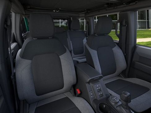 Used 2025 Ford Bronco Big Bend AWD/4WD image 10