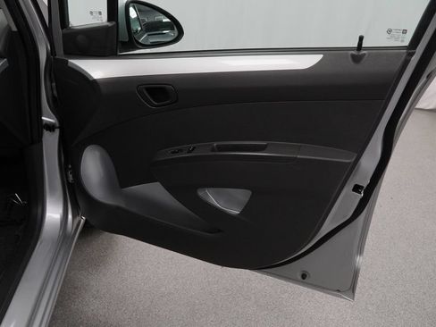 Used 2015 Chevrolet Spark LT FWD image 43