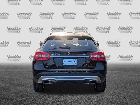 Used 2016 Mercedes-Benz GLA 250 4MATIC image 9