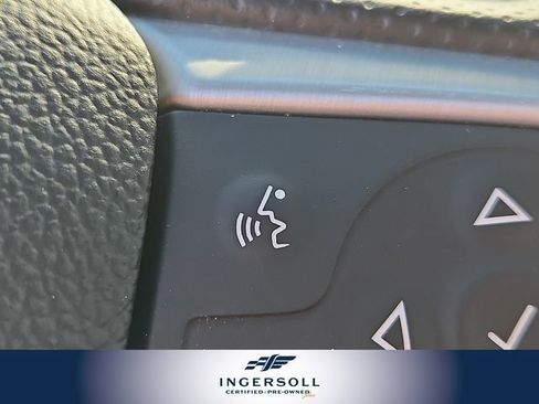 Used 2023 GMC Acadia SLE w/ Driver Convenience Package image 28