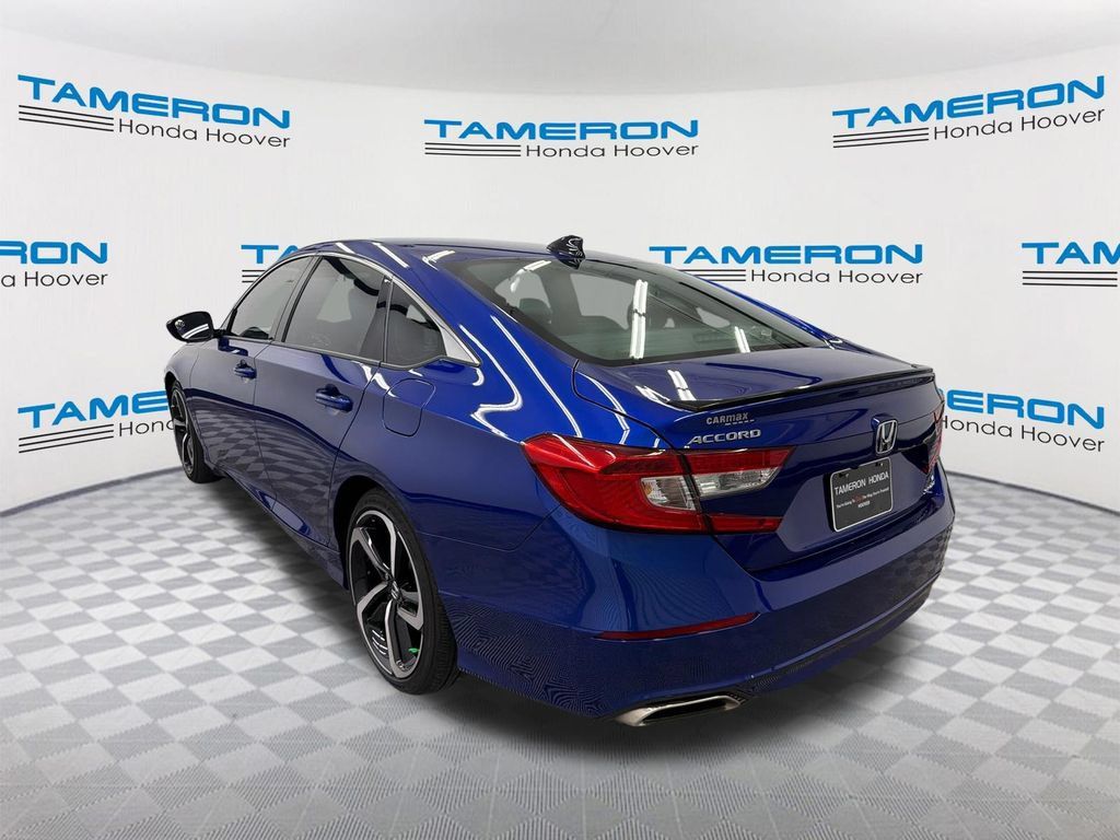 Used 2022 Honda Accord Sport image 3