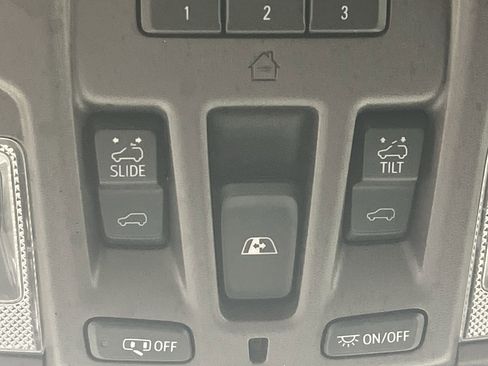 Used 2020 GMC Sierra 2500 Denali w/ Denali Ultimate Package image 29