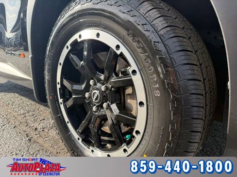 Used 2023 Nissan Pathfinder Rock Creek AWD/4WD image 6