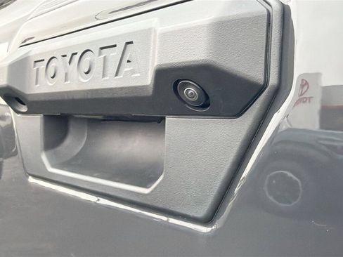 New 2026 Toyota Tacoma TRD Off-Road AWD/4WD image 11