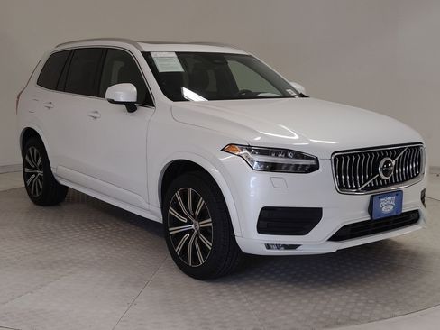 Used 2023 Volvo XC90 B6 Core w/ Protection Package Premier image 7