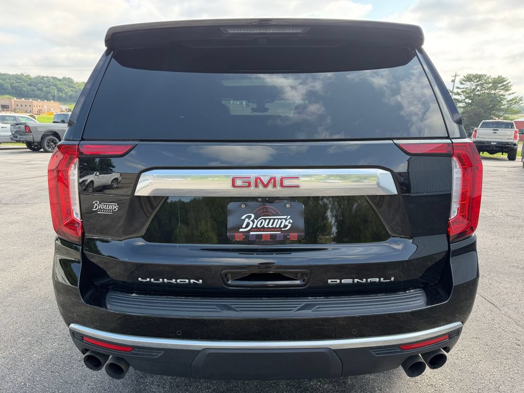 Used 2021 GMC Yukon Denali w/ Denali Premium Package AWD/4WD image 6