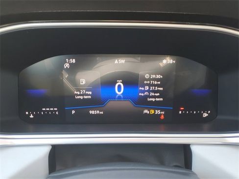 Used 2025 Volkswagen Taos SE w/ Panoramic Sunroof Package image 24