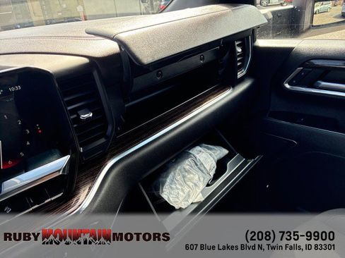 Used 2024 GMC Sierra 2500 SLE AWD/4WD image 21