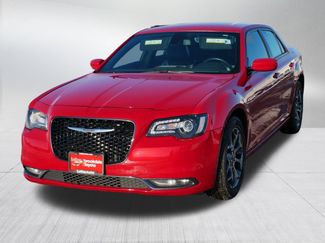 Used 2017 Chrysler 300 S video 2