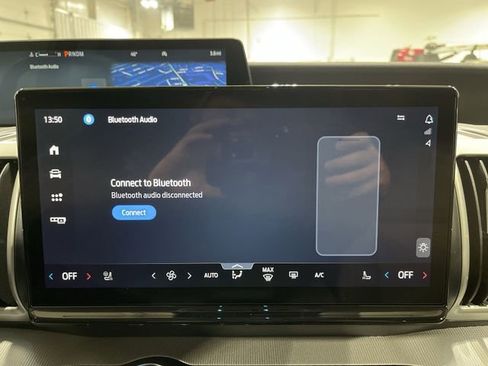 New 2026 Ford Expedition Active AWD/4WD image 31
