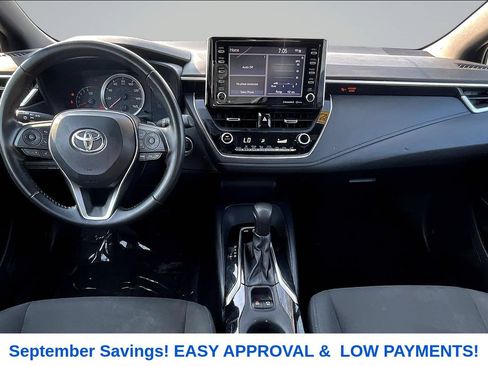 Used 2021 Toyota Corolla SE w/ SE Premium Package FWD image 7