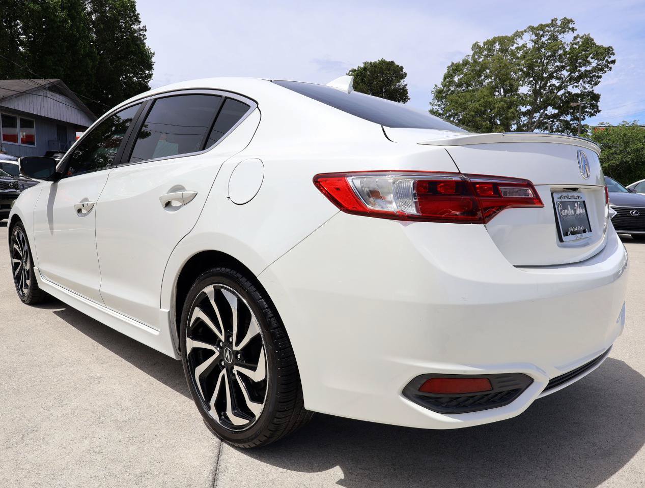Used 2016 Acura ILX FWD image 4