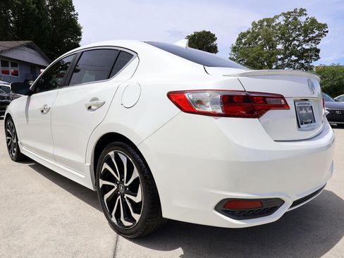 Used 2016 Acura ILX FWD image 4