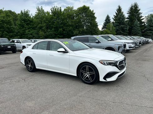 Used 2024 Mercedes-Benz E 450 4MATIC Sedan image 8