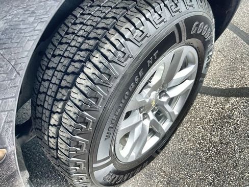 Certified 2022 Chevrolet Tahoe LT AWD/4WD image 34