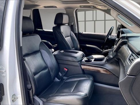 Used 2019 Chevrolet Tahoe LT AWD/4WD image 29