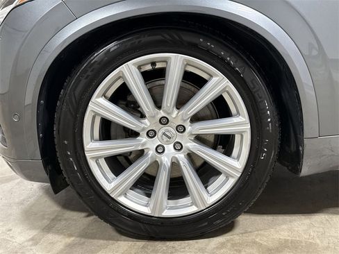 Used 2017 Volvo XC90 T6 Inscription w/ Vision Package image 28