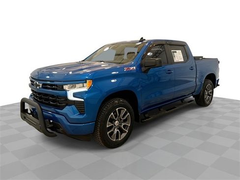 Certified 2022 Chevrolet Silverado 1500 RST w/ Z71 Off-Road Package image 1