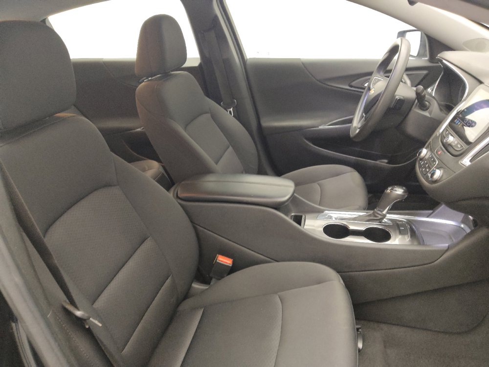 Used 2019 Chevrolet Malibu LT FWD image 21