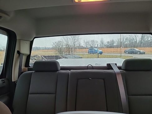 Used 2013 GMC Sierra 1500 SLE w/ Power Tech Package image 9