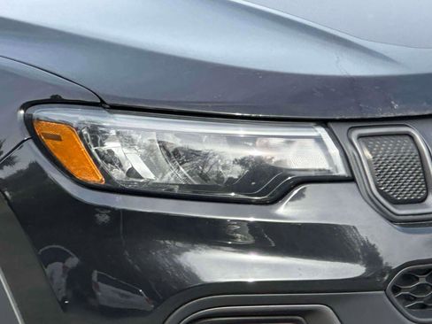 Used 2022 Jeep Compass Trailhawk w/ Trailhawk Convenience Group image 8