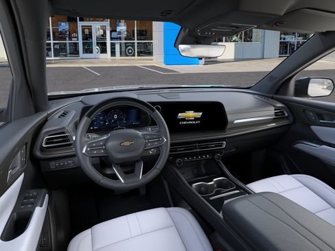 New 2026 Chevrolet Traverse High Country AWD/4WD image 15