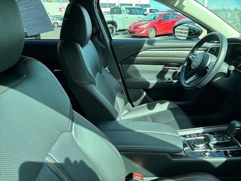 Used 2025 MAZDA CX-50 AWD 2.5 S w/ Premium Plus Pkg image 23