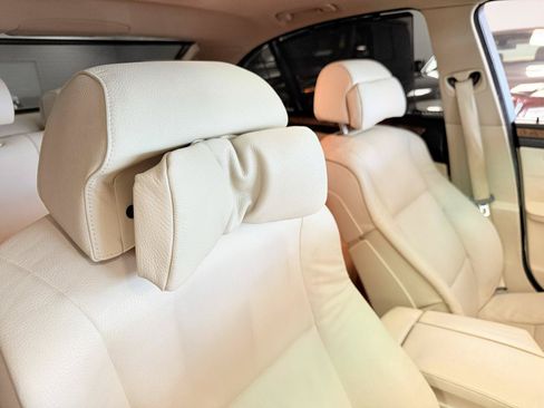 Used 2008 BMW 528i Sedan w/ Premium Pkg RWD image 16