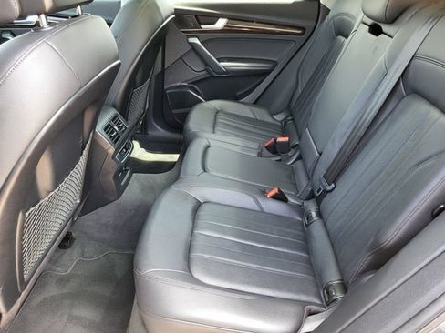Used 2020 Audi Q5 2.0T Premium Plus w/ Premium Plus Package AWD/4WD image 23