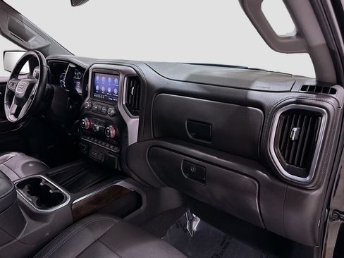 Used 2020 GMC Sierra 1500 SLT RWD image 28