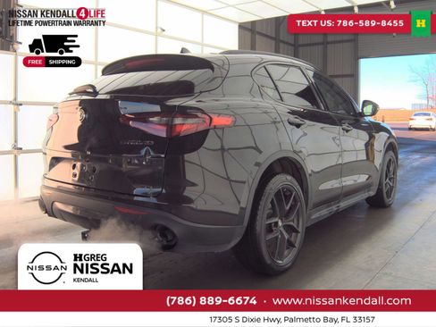Used 2019 Alfa Romeo Stelvio Base w/ Nero Edizione image 6
