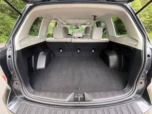 Used 2016 Subaru Forester 2.5i Premium AWD/4WD image 23