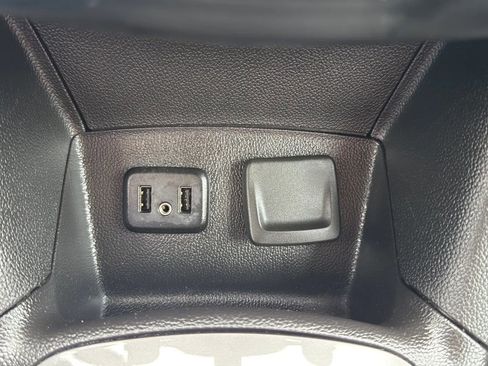 Used 2019 Chevrolet Cruze LT w/ Convenience Package image 19