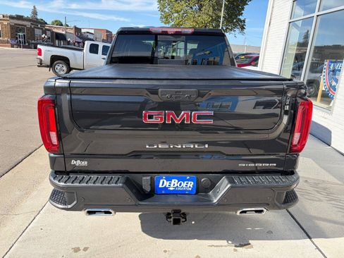 Used 2020 GMC Sierra 1500 Denali w/ Denali Ultimate Package AWD/4WD image 4
