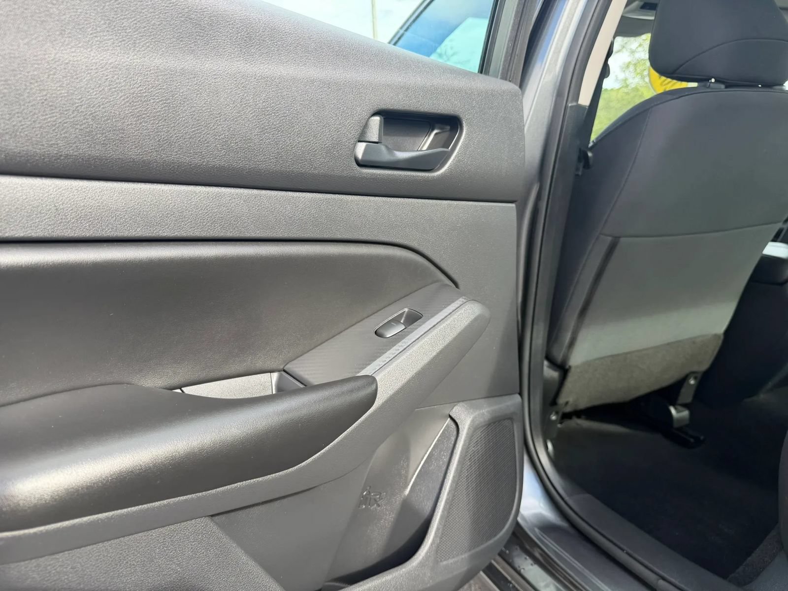 Used 2023 Nissan Altima 2.5 S FWD image 27