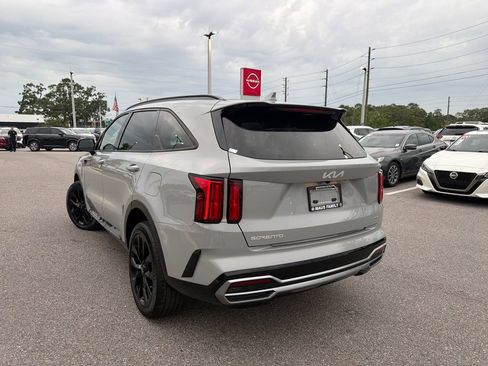 Used 2023 Kia Sorento SX AWD/4WD image 5