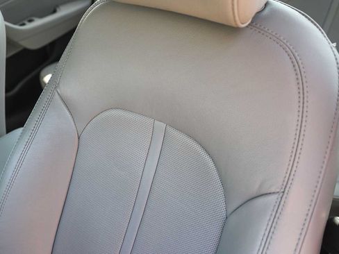 Used 2015 Hyundai Sonata Limited FWD image 25