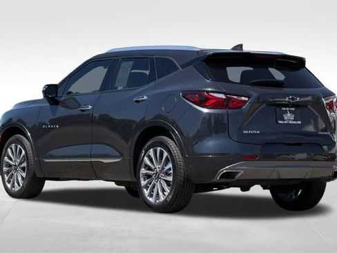Used 2022 Chevrolet Blazer Premier w/ LPO, Sport Package FWD image 7