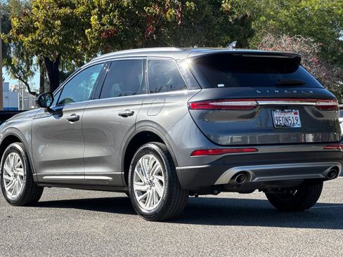 Certified 2022 Lincoln Corsair FWD image 6