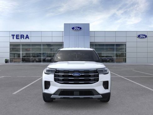 New 2026 Ford Explorer Active AWD/4WD image 7
