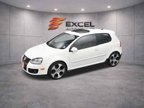 Used 2009 Volkswagen GTI 2-Door FWD image 33