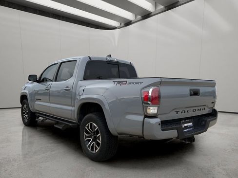 Used 2021 Toyota Tacoma TRD Sport w/ Technology Package image 7